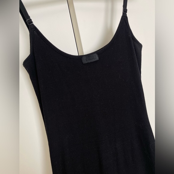 Skims soft lounge dress- size M - Picture 3 of 4